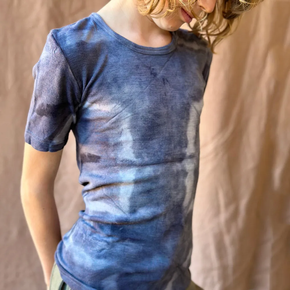 Child's Plant Dyed T-Shirt in 100% Organic Merino - Anthracite (1-6y) *Last ones