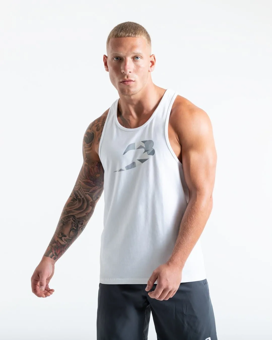 DAZZLE STRIKE TANK WHITE