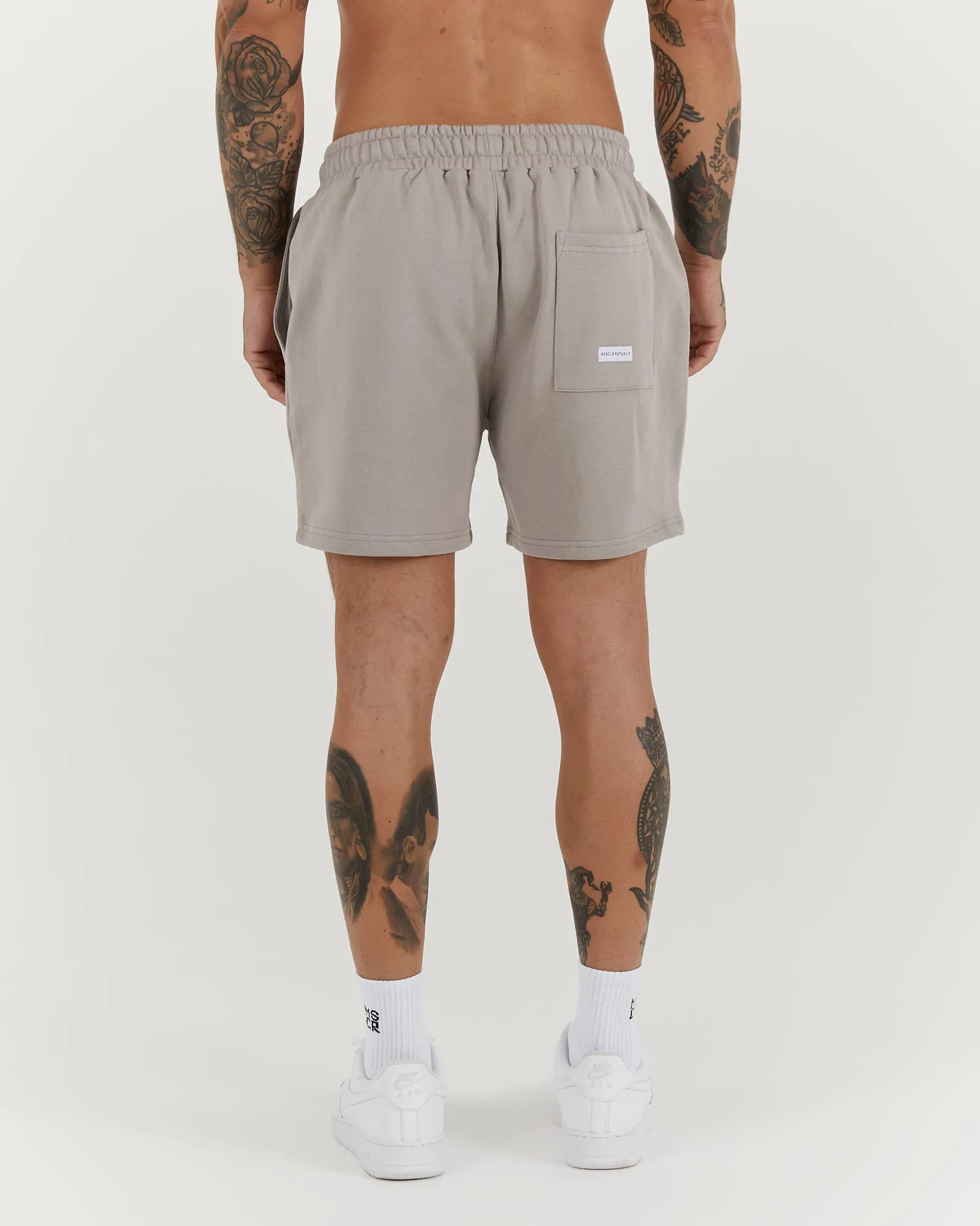 UNWIND SHORTS 5" - RHINO