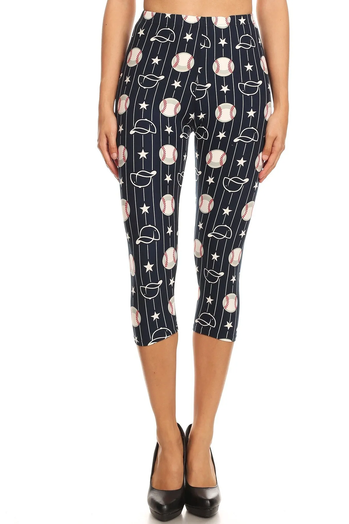 Women's Plus Baseball Ball & Cap Printed Cropped Capri Leggings